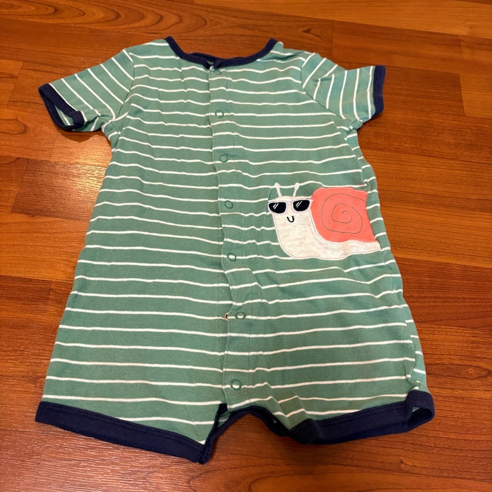 Lot of 18 month rompers - Picture 13 of 16